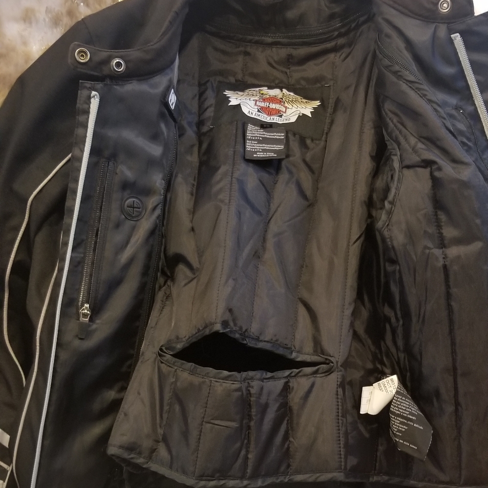 Harley Davidson Riding Jacket - Picture 11 of 16